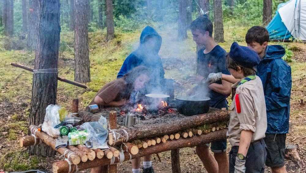 Obóz 2023 - 1 Drużyna Gdanska - przygotowanie śniadania