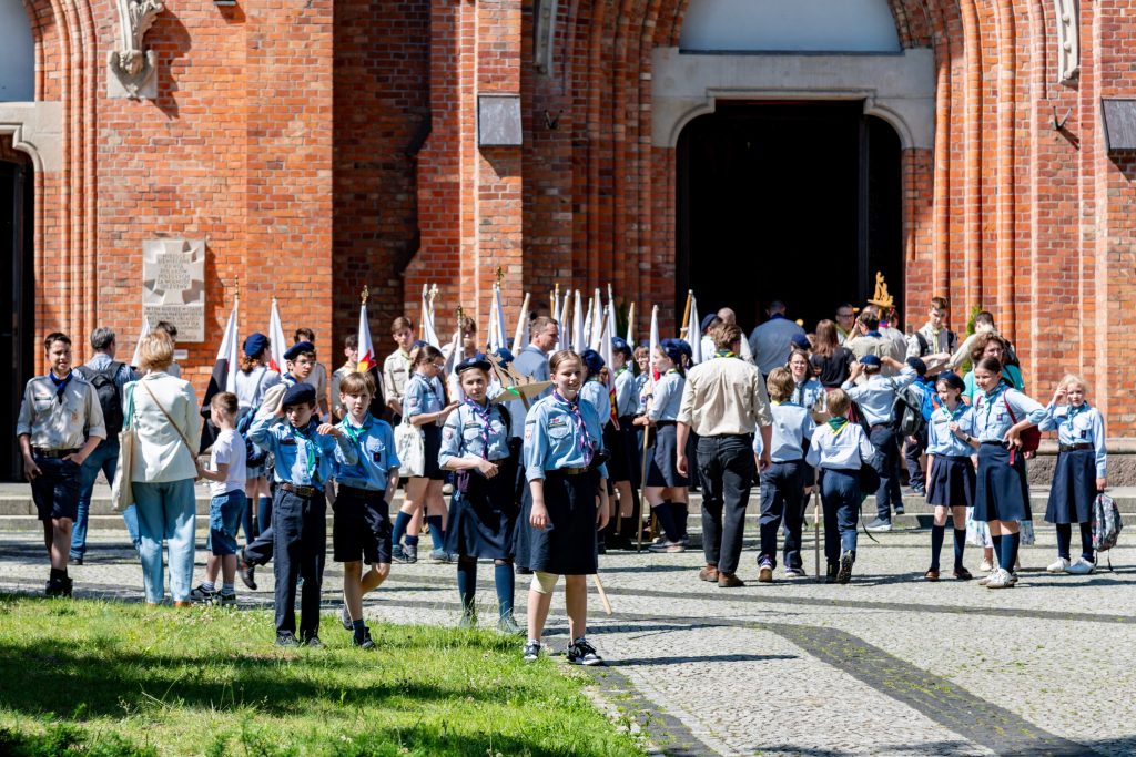Warszawa 2025 - rozesłanie na obozy